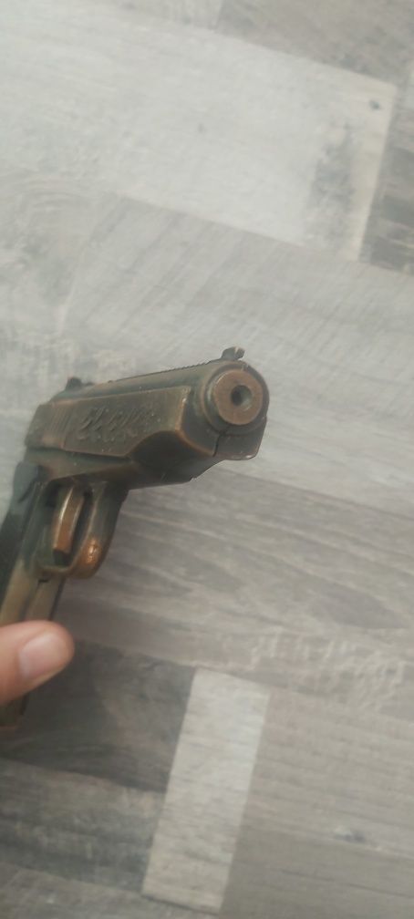 Метална играчка Makarov VTG PM Cap Gun СССР 40 WW2 1985 Pistol Pistons