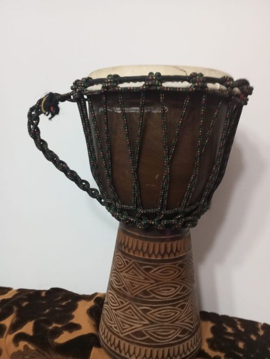 Tarabana lemn sculptata dintr-o bucată lemn