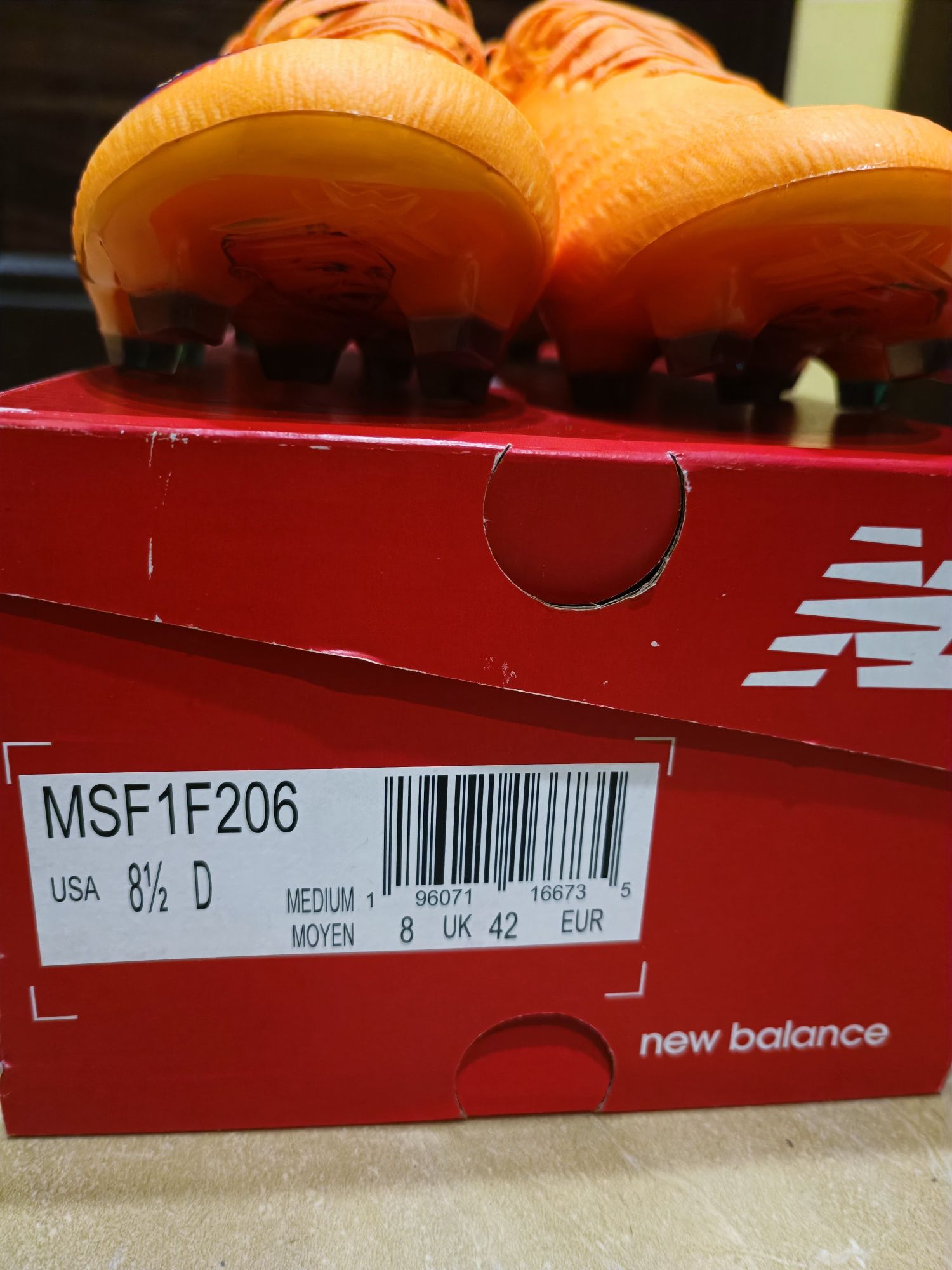 Професионални бутонки new balance furon 6+ pro fg 42 номер