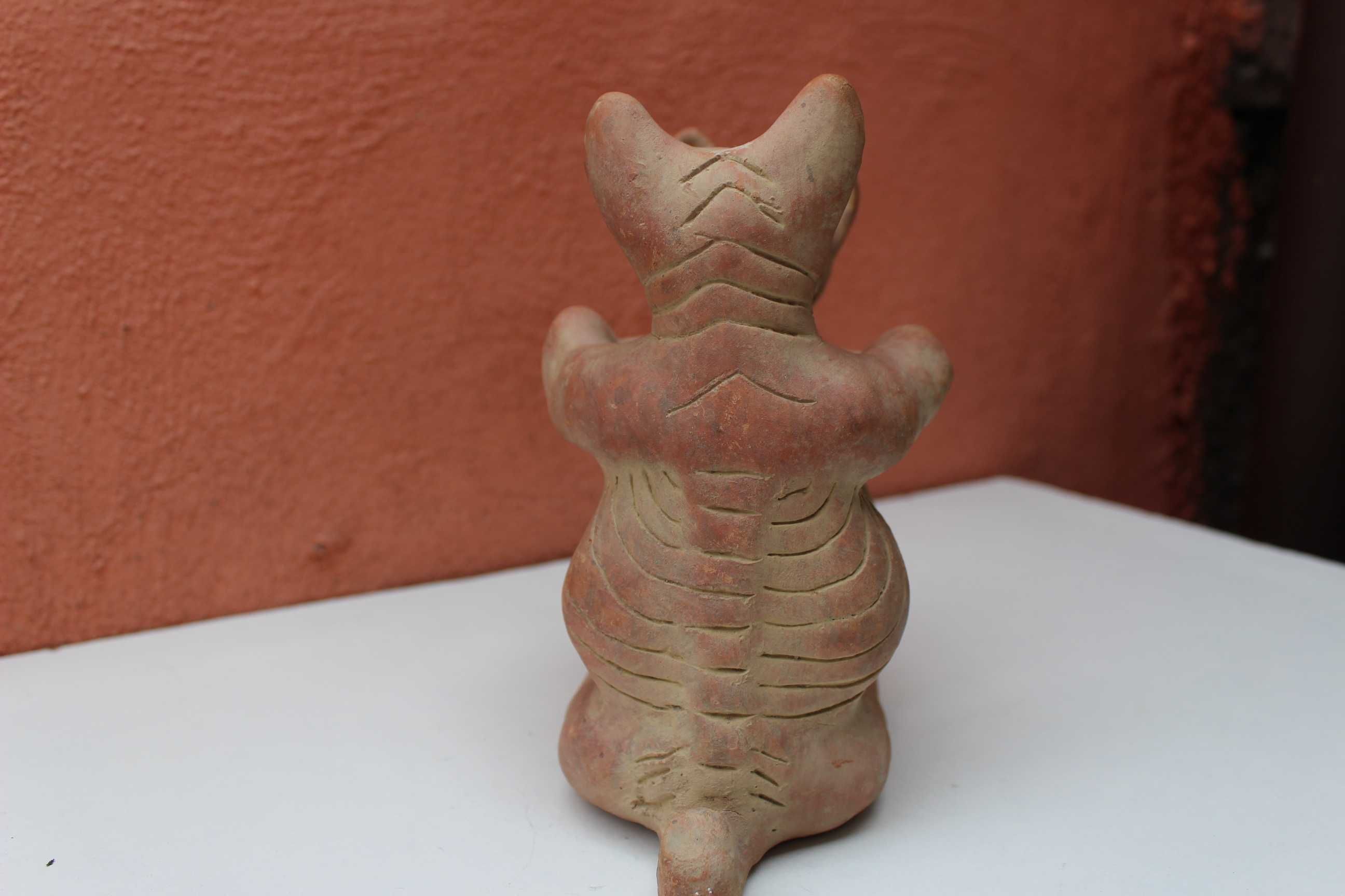 Piesa ceramica de colectie AZTECA, lucrat manual in Mexic