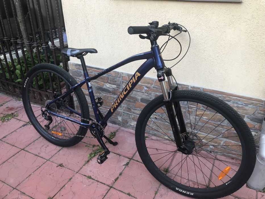Bicicleta 29 cu frane hidraulice