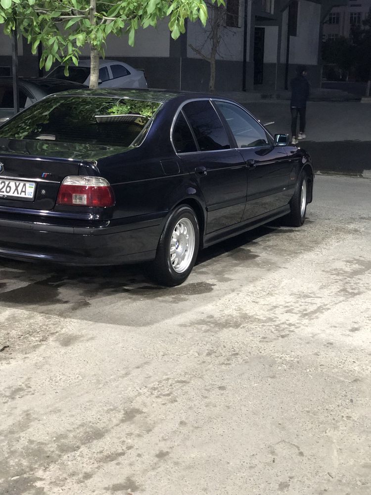 BMW E39 1998 механика без расхода