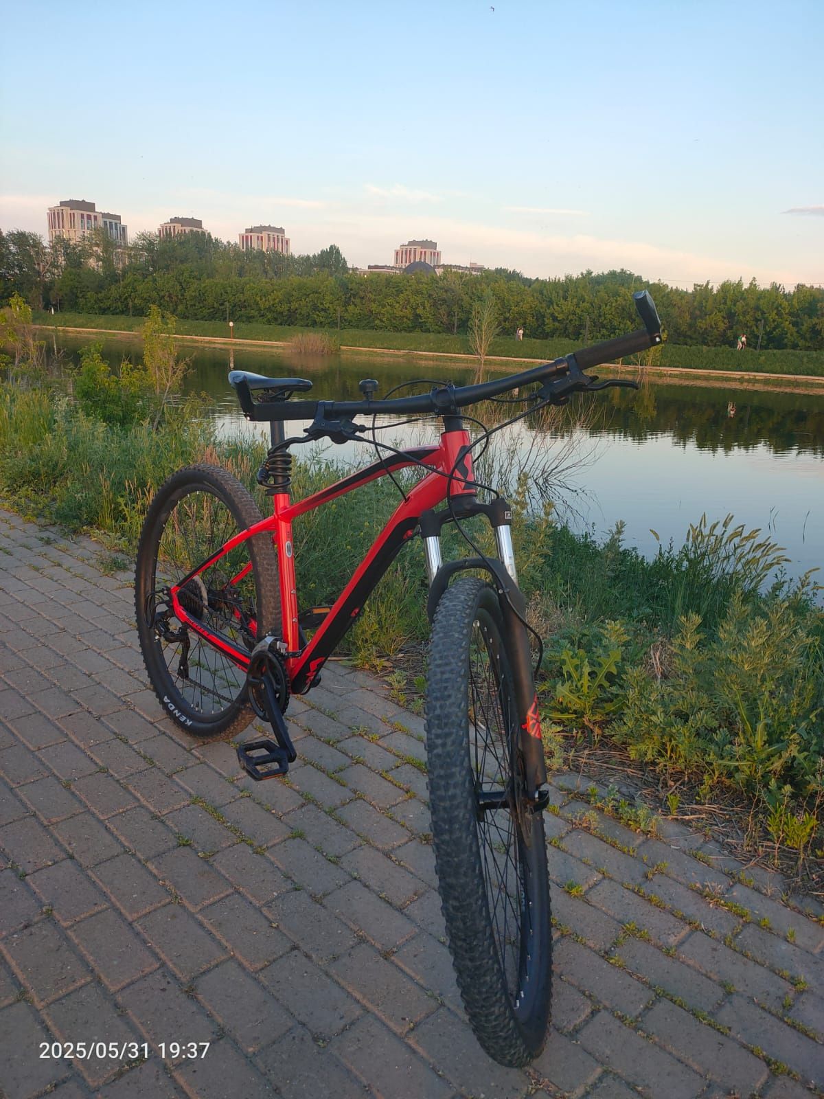 Горный велосипед Scott Aspect 960