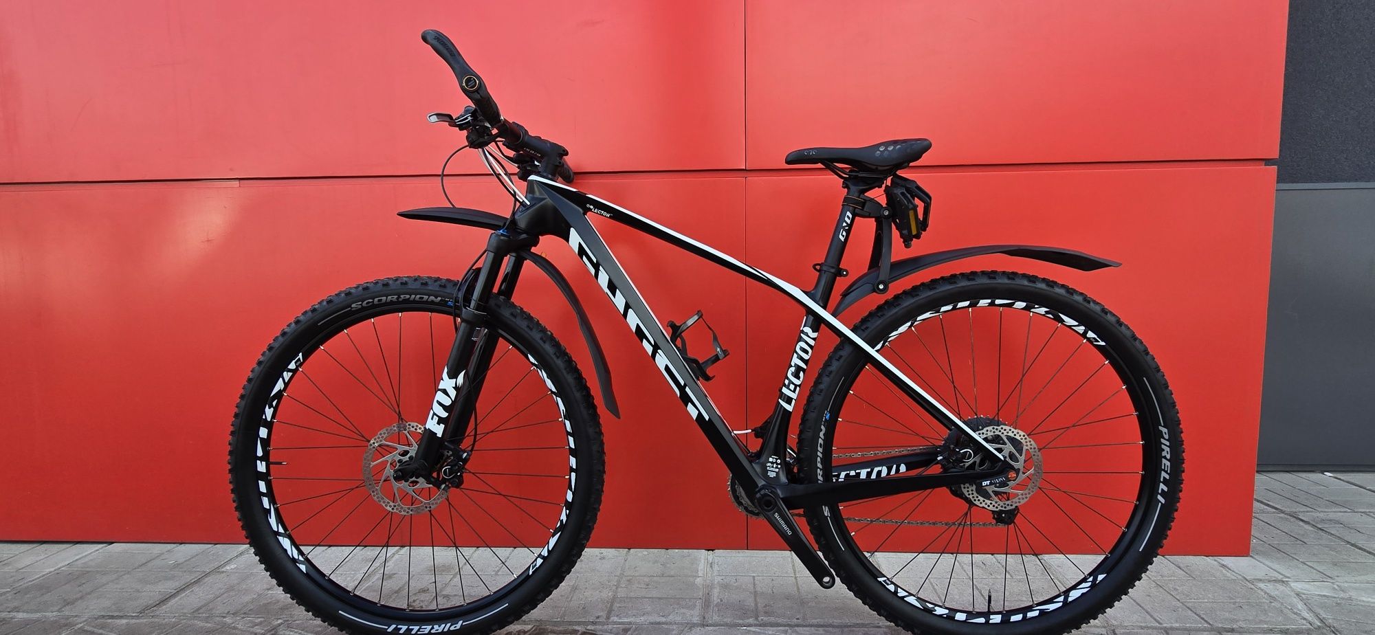 Ghost Lector Carbon 29ц. 2х11 М разм. ХТ Нов.