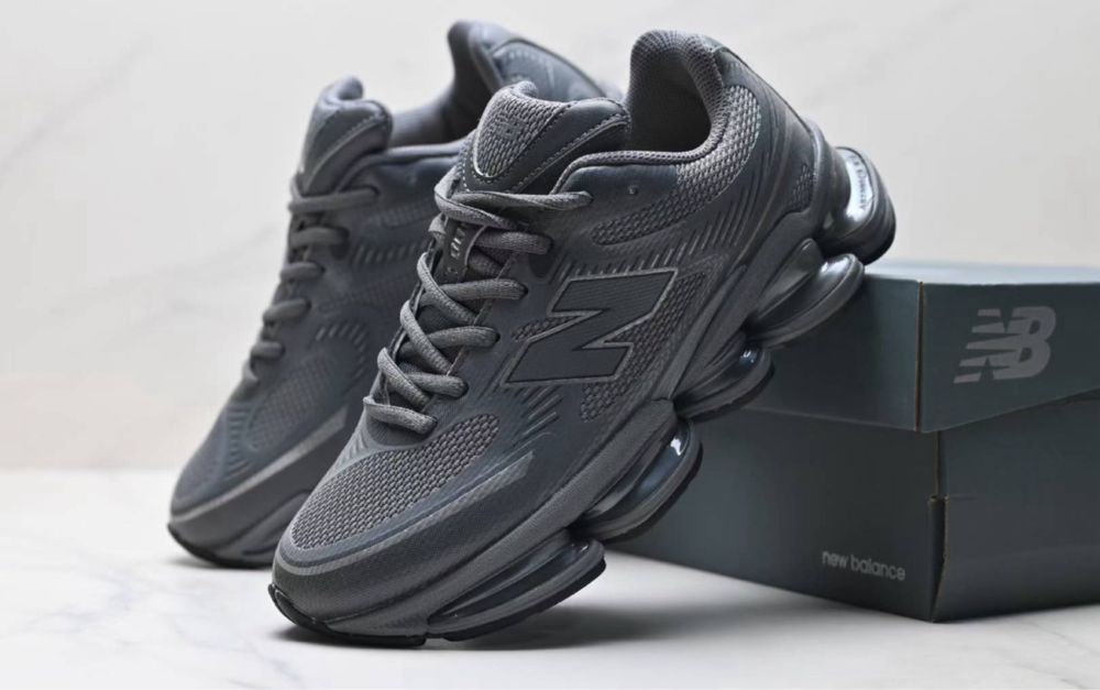 Нови мъжки маратонки New Balance 2000 dark grey