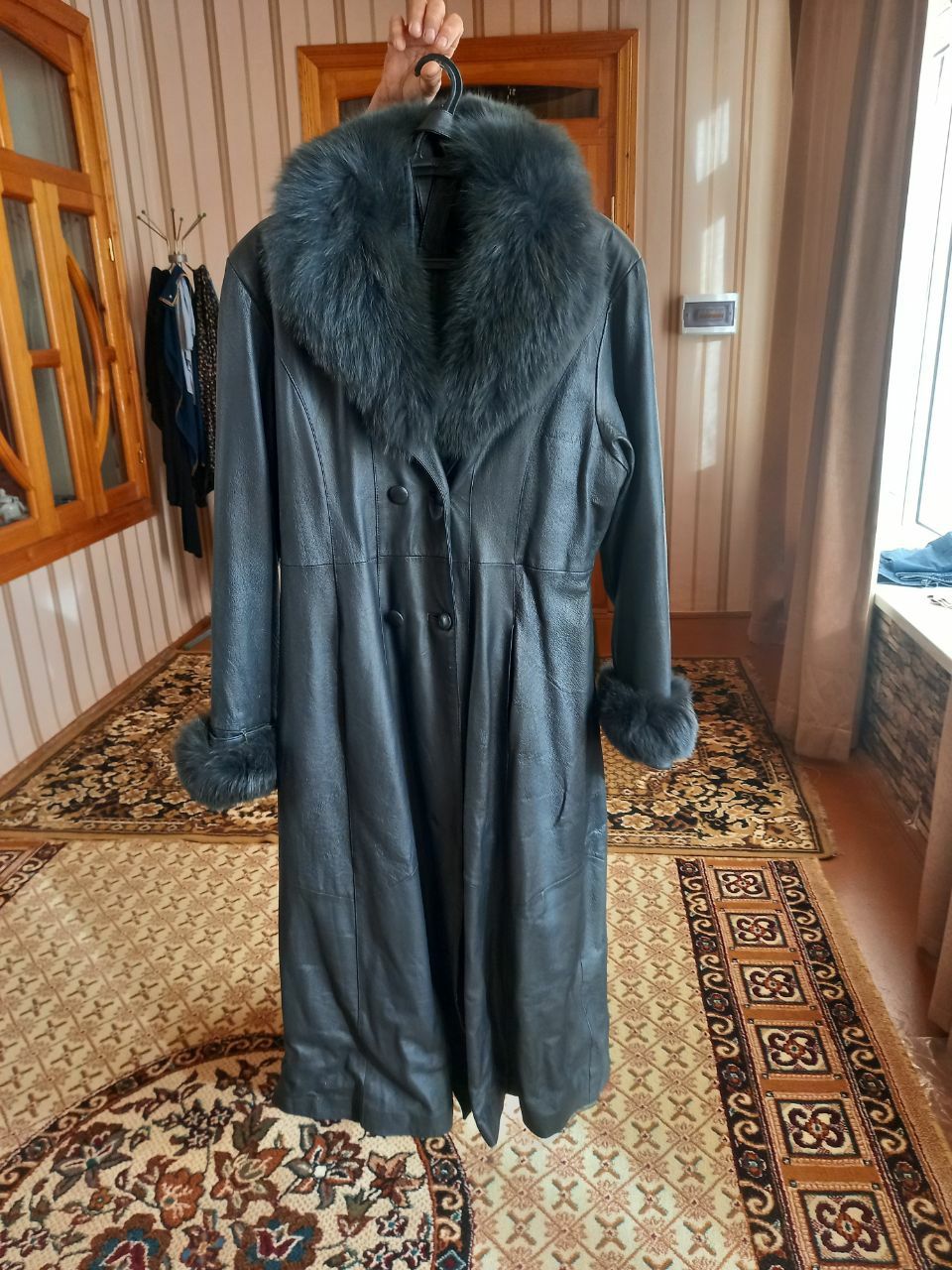 Кожаные плащ утеплённые