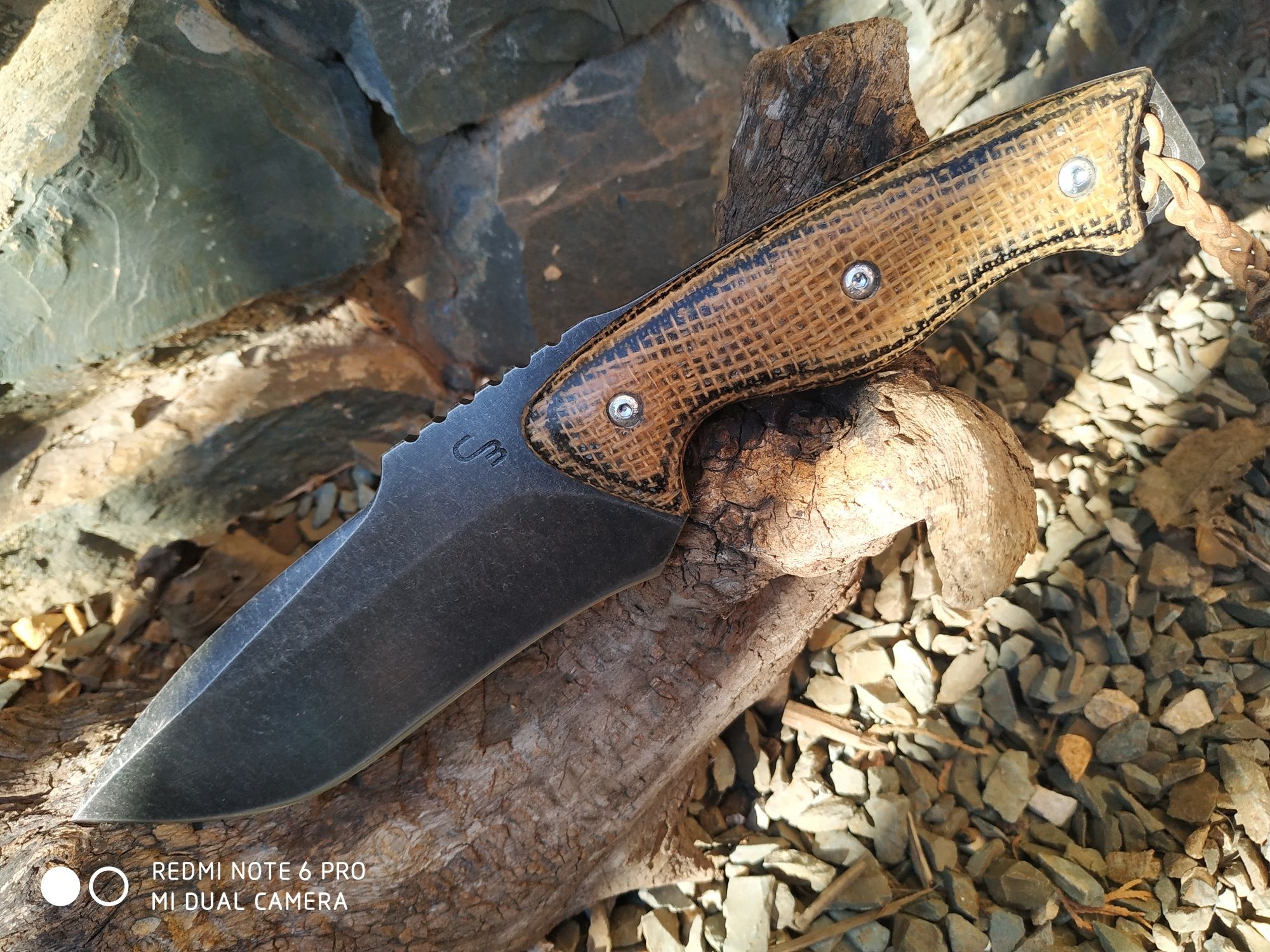 Cutit bushcraft ,supravietuire