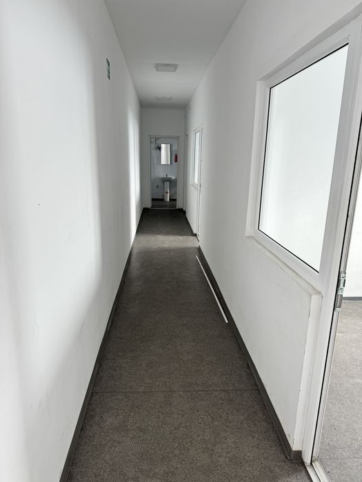 De inchiriat 670mp hala si birouri