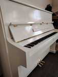 Pianina KAWAI alba