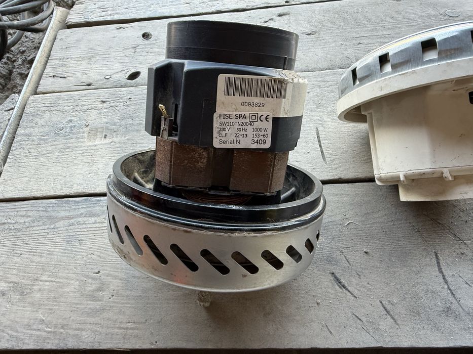 * мотор - турбина для Karcher Puzzi 8.1 и RoboClean б/у оригинал