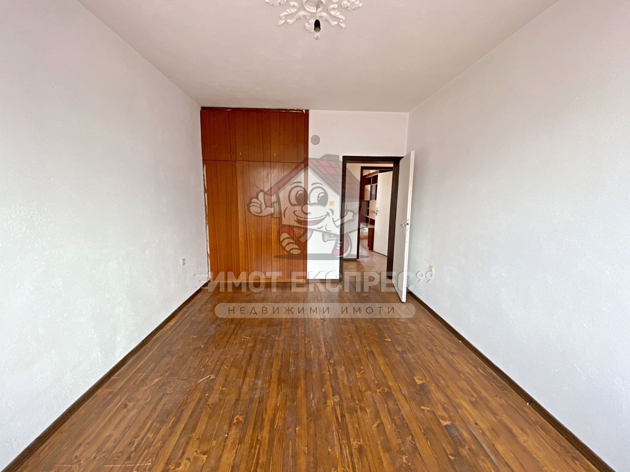 Дава се под наем Многостаен апартамент в Асеновград - 90 кв.м за 204 € - Снимка #5