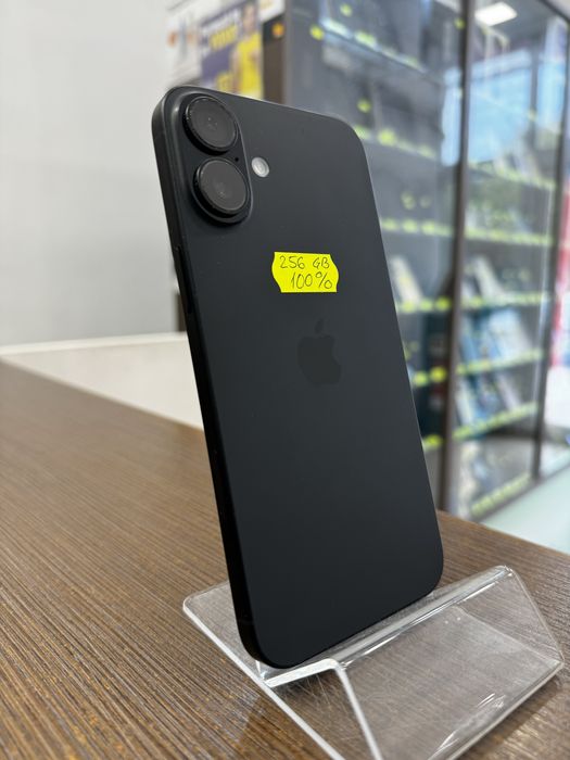 iPhone 16 Plus / 256GB / 100% / Impecabil / Garantie 12 luni