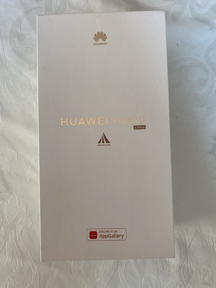 Продавам Huawei pura 70 НОВ!