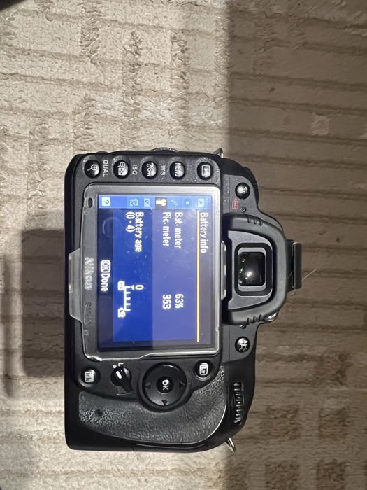 Nikon D90 DSLR + obiectiv nikon 18-105 vr, stare impecabila 23k cadre