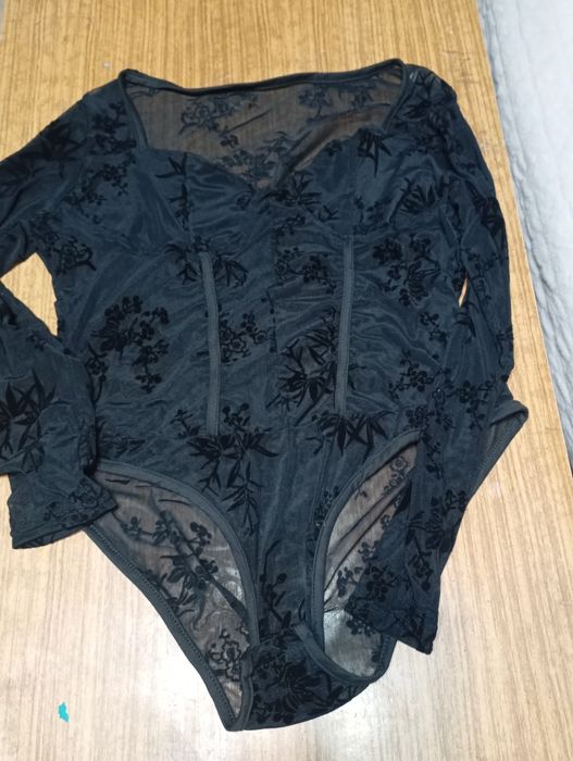 Джинсы,боди всё новое.