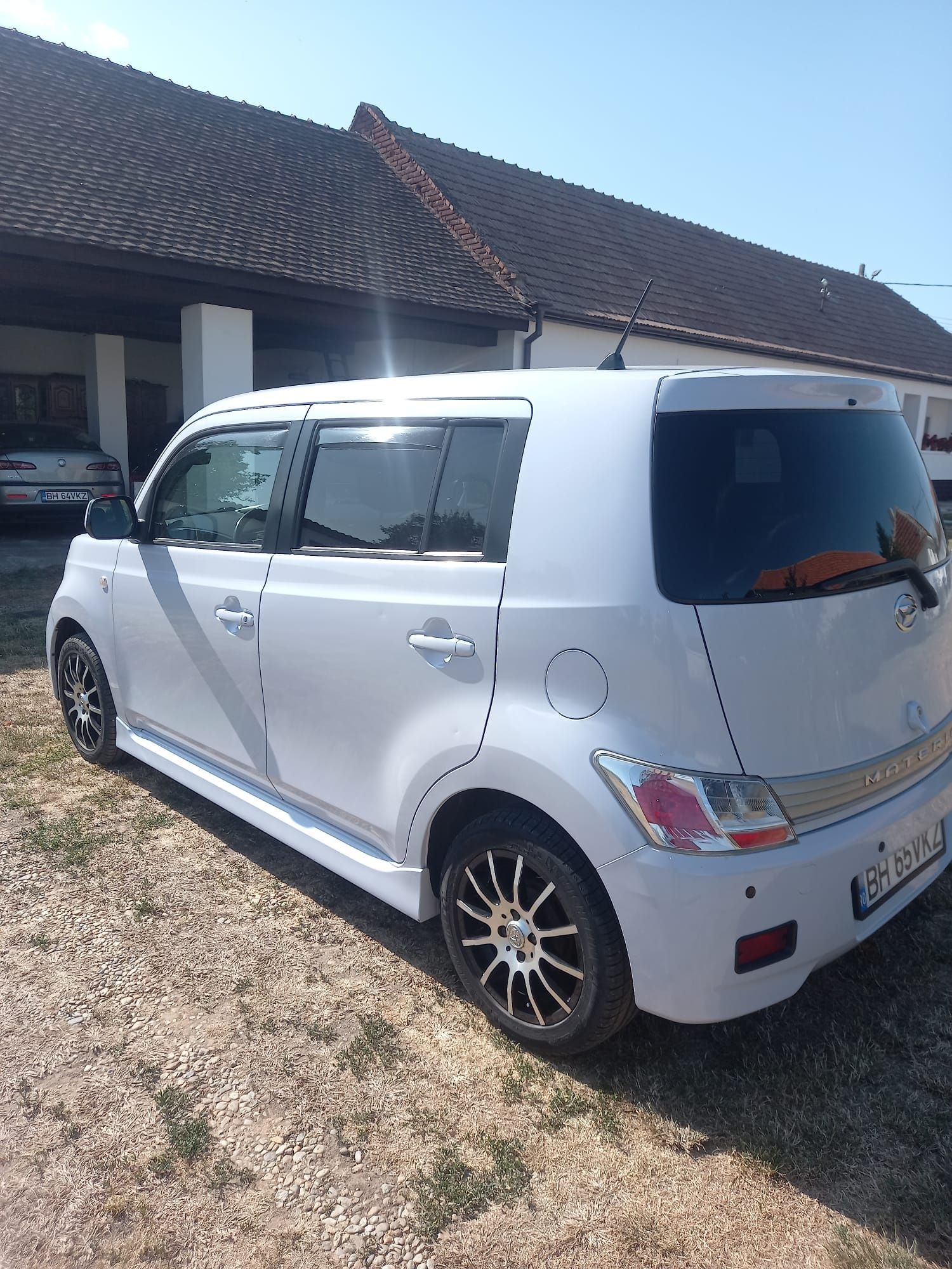 Vând Daihatsu Materia (Toyota )