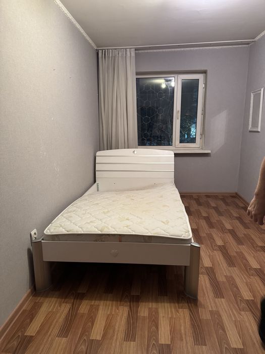 Срочно продам шкаф , кровать