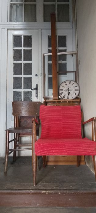 Масивни Ретро - Шкафове Огледало- Закачалка-Лампа-Фотоапарати- идр.