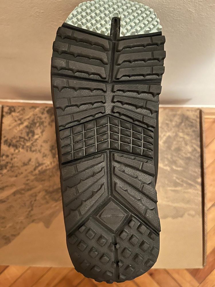 Boots snowboard Nidecker Cascade W 25.5 / 40.0