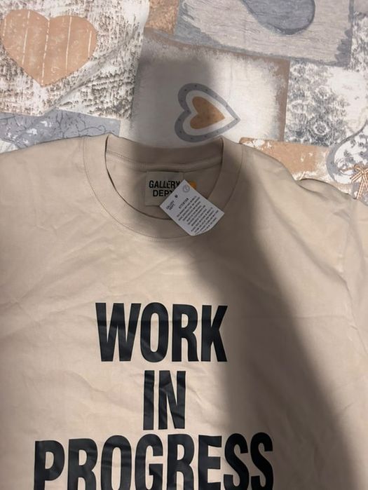 tricou gallery dept