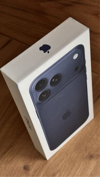 iPhone 17 pro max
