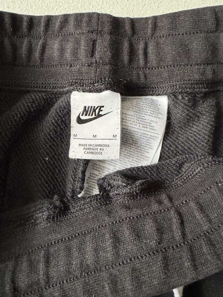 Къси панталони - Nike
