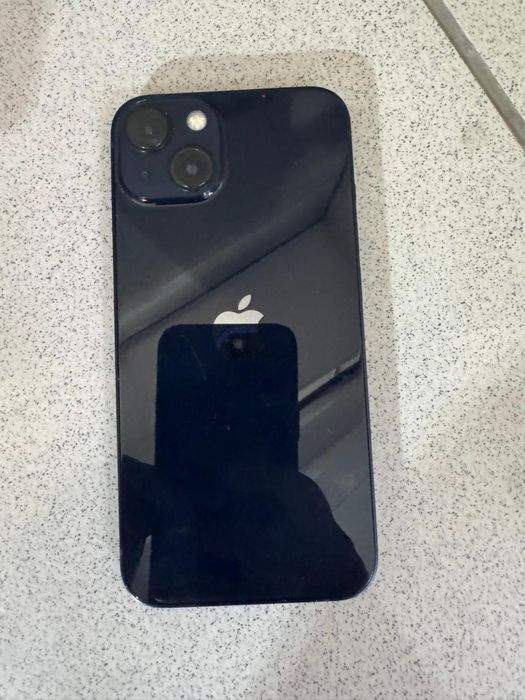 Продам айфон 13 …