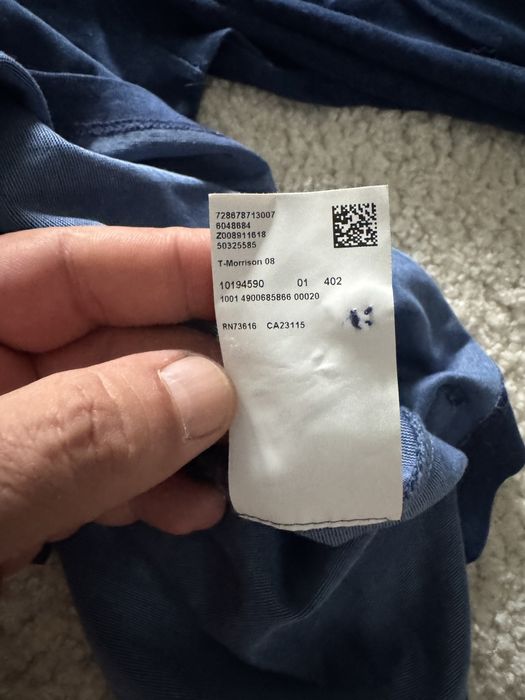 Hugo Boss,bluză pt.bărbați,măr.M(merge pt.S)