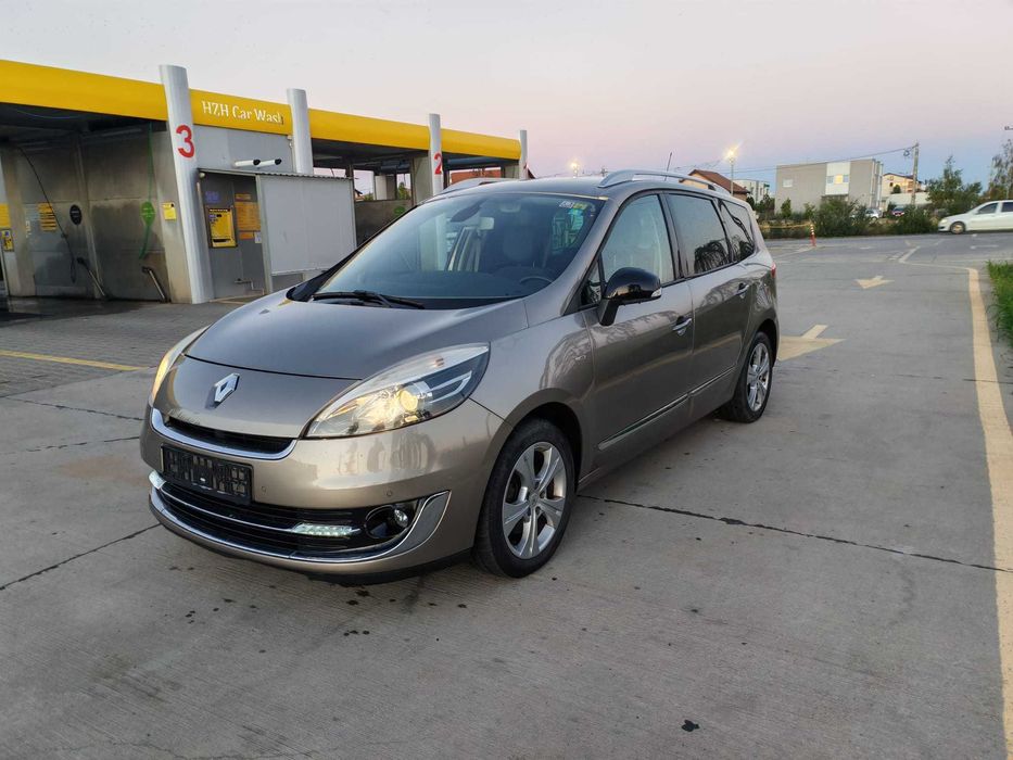 Renault Grand Scenic Bose Edition 7 locuri 2013