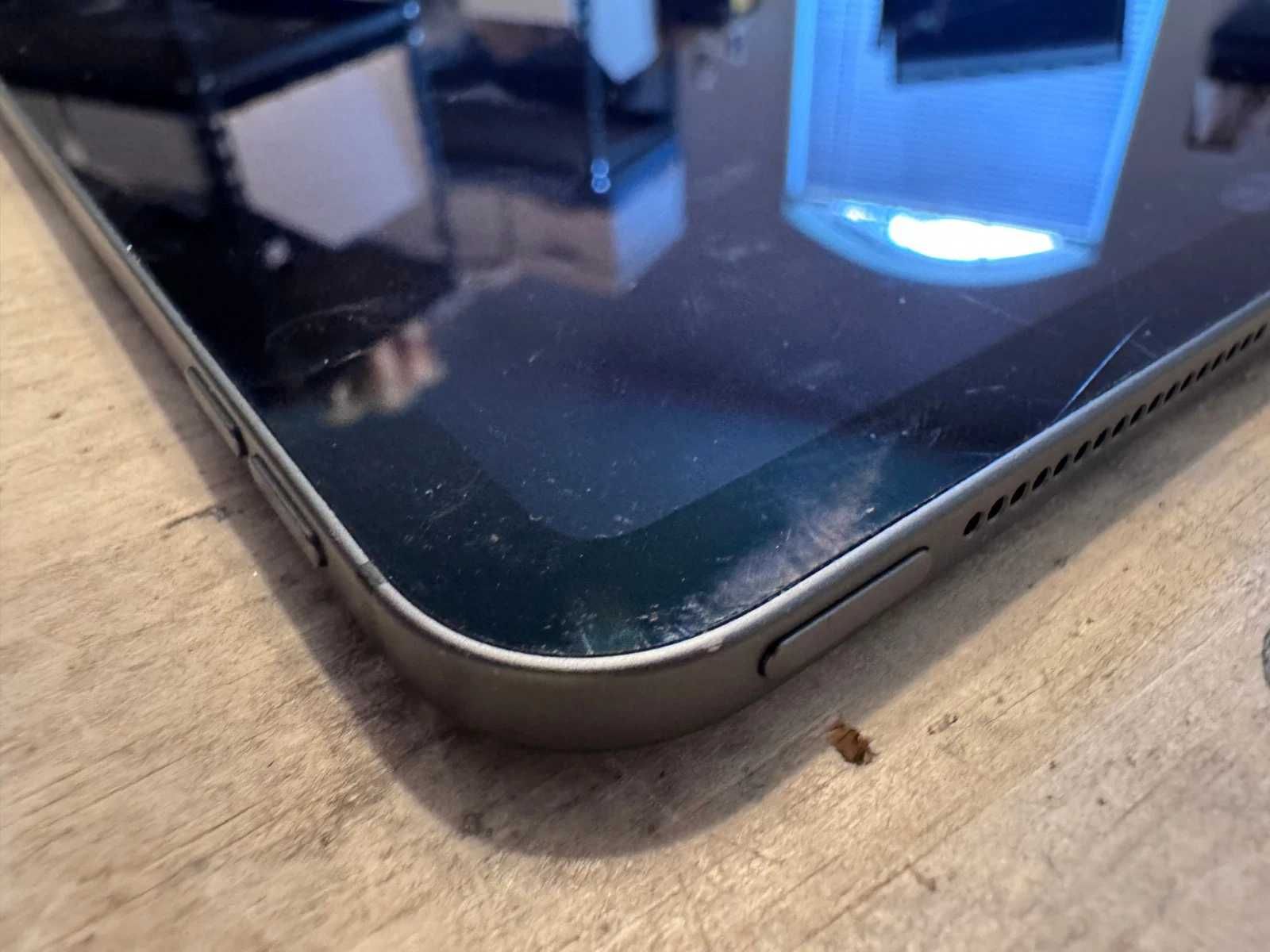 Как новый Apple Ipad pro 12.9 | 3rd generation. 64 Gb, Wi-Fi + 4G sim.