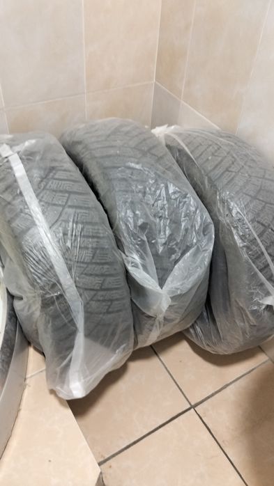 Продам зимние шины