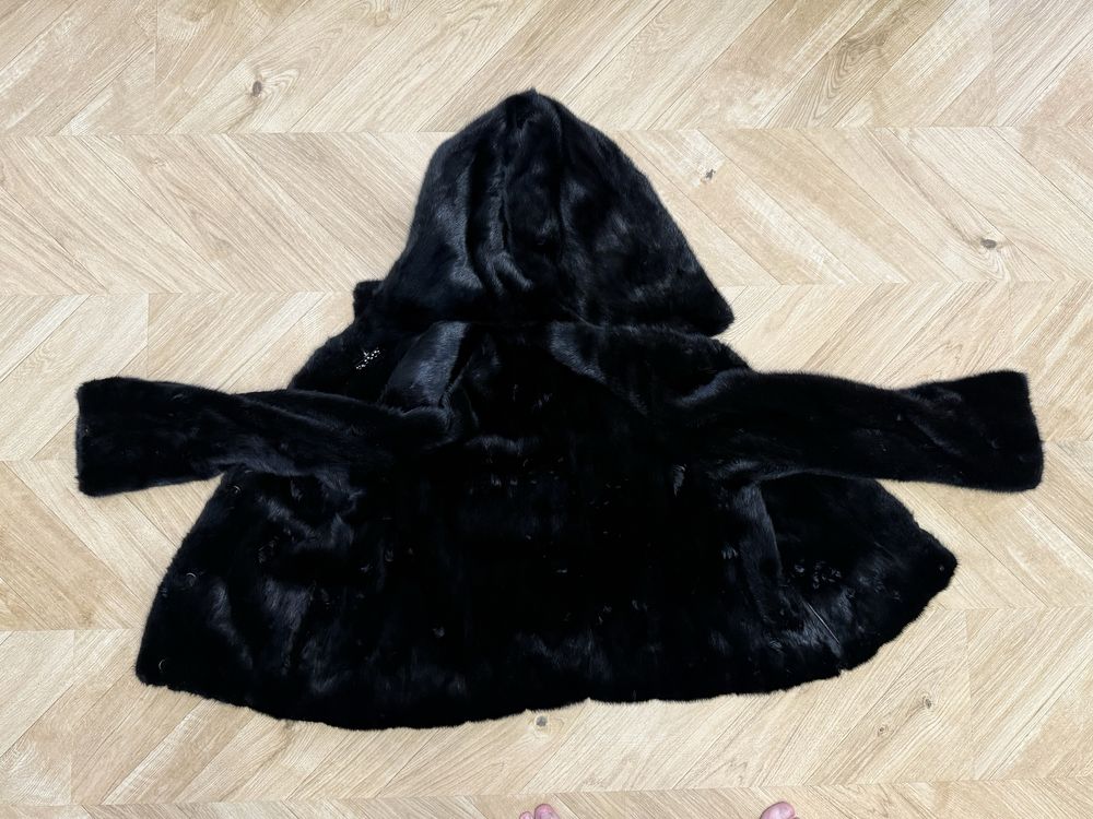 Продам натуральную шубу за символическую цену