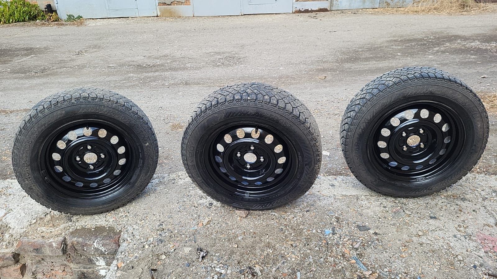 Шипованные шины 175/70 R14