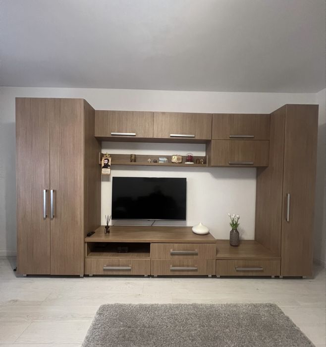 Mobila living maro - stare foarte buna