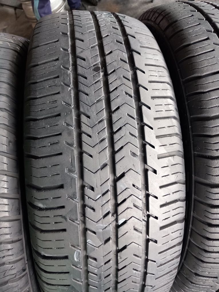 Michelin 215 60 r16 c vara