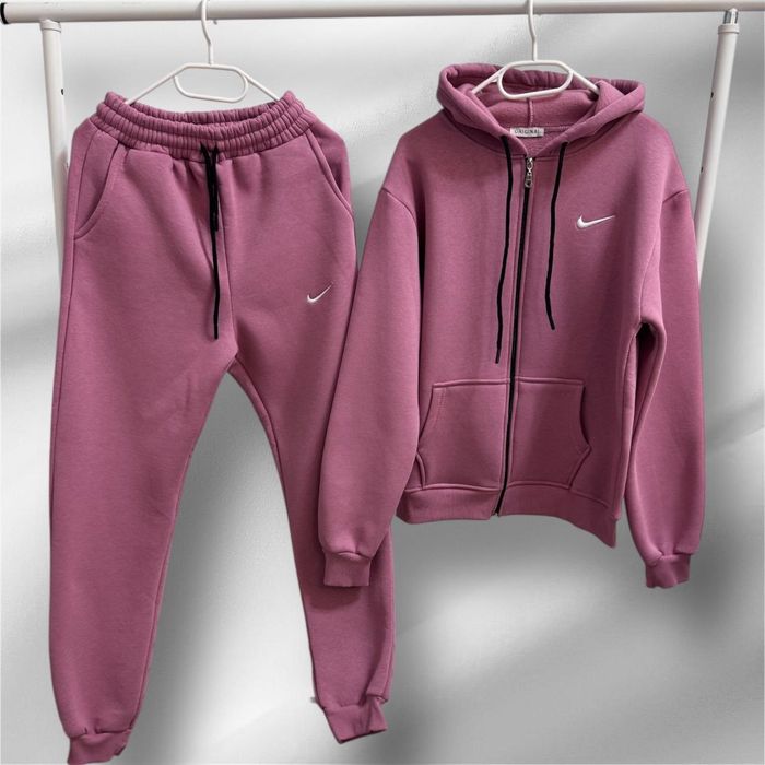 De vânzare treninguri