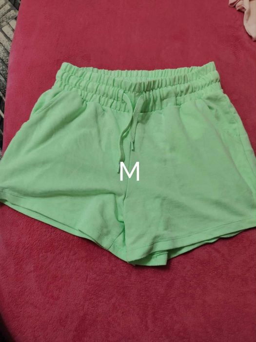 Haiute fetite marimi mici