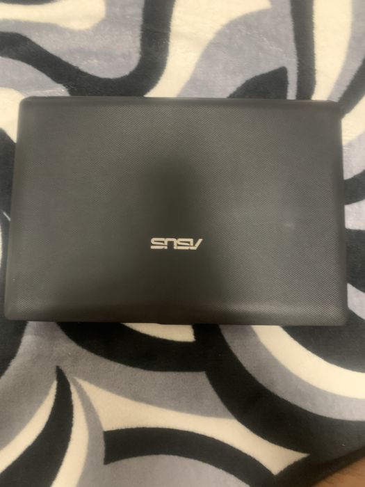Leptof ASUS in stare foarte buna La prețul de 400 de lei , bucuresti