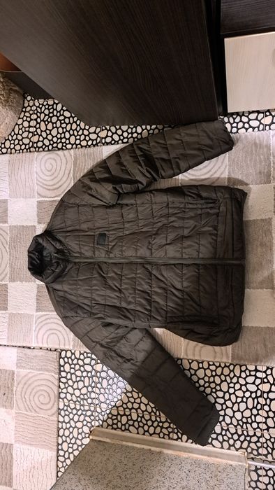 Продавам Зимно Мъжки Якета