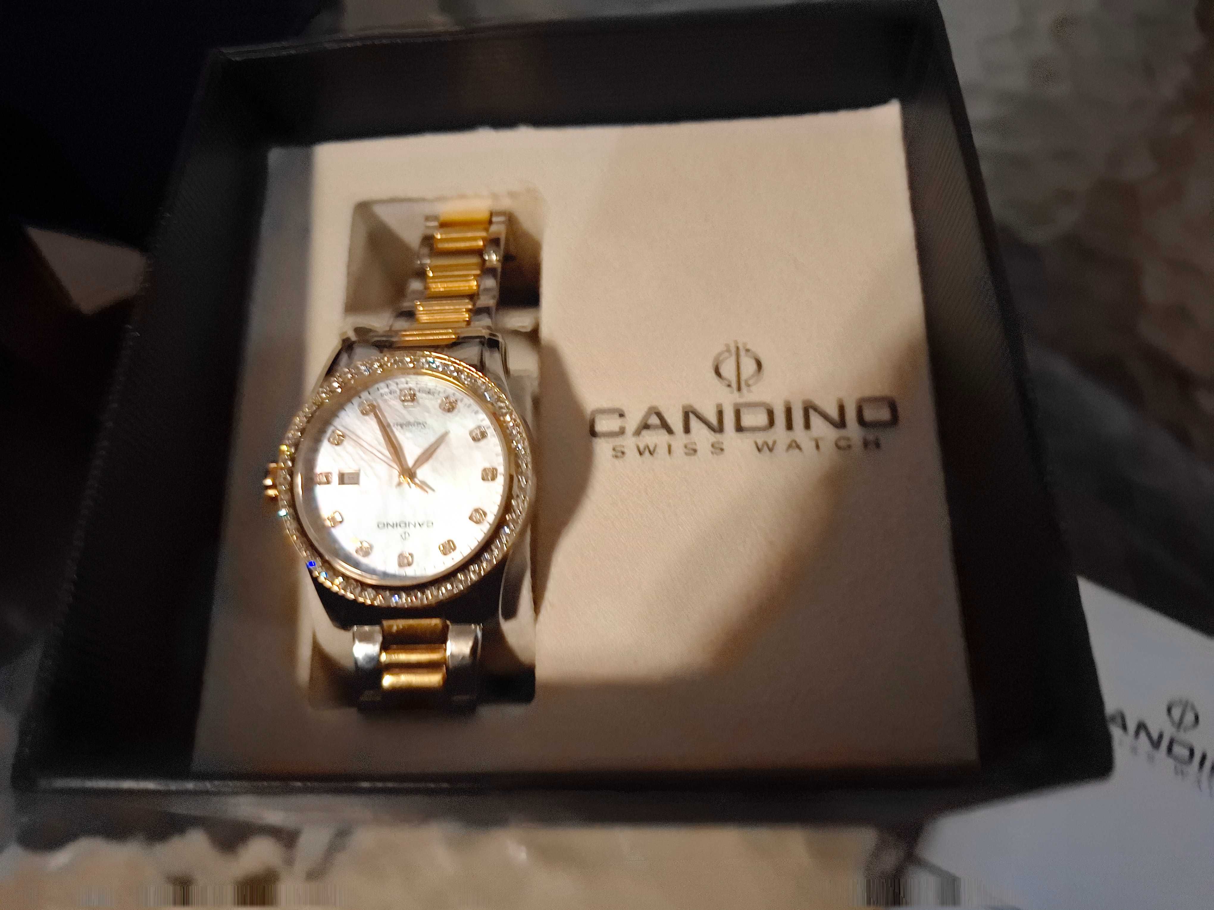 Часовник Candino дамски