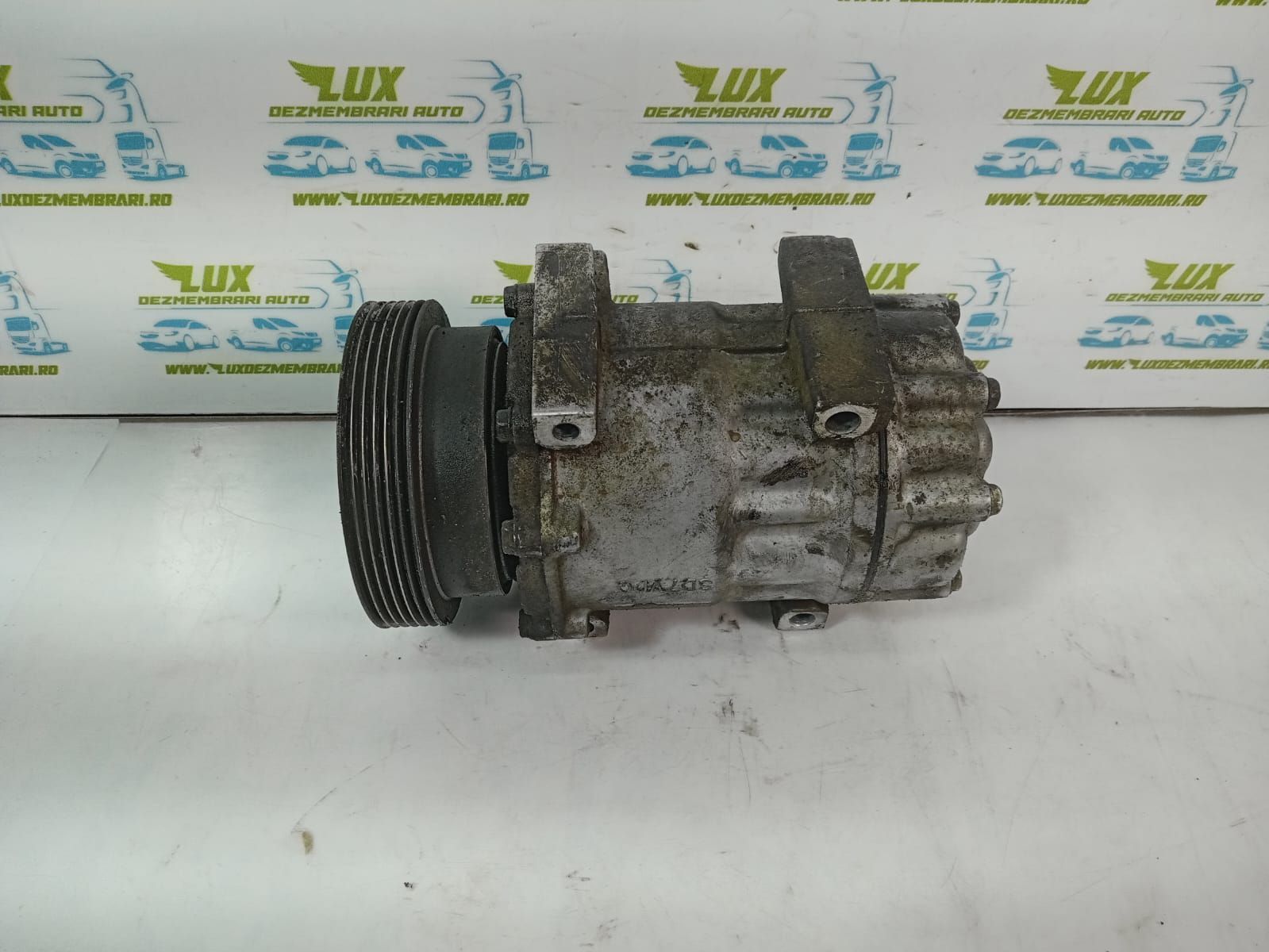 Compresor clima AC 8200866441 1.4 benzina K7J A7 Renault Clio 3