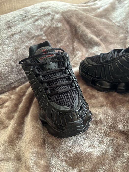 Nike Air Max Shox
