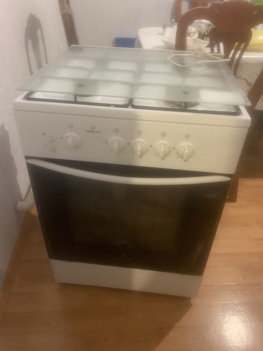 Продам газовую плиту ! Б/У ! Самовывоз !