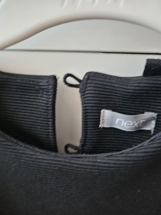 Детска рокля Next 128 размер