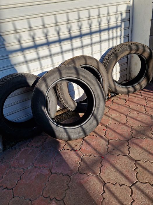 4 броя зимни гуми, размер  255/55/18 Kormoran