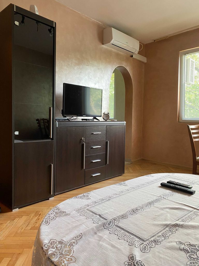 Дава се под наем Двустаен апартамент в Русе, Дружба 1 - 55 кв.м за 433.5 € - Снимка #8