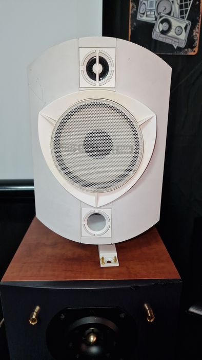 Boxe B&W Solid  si difuzoare Isophon