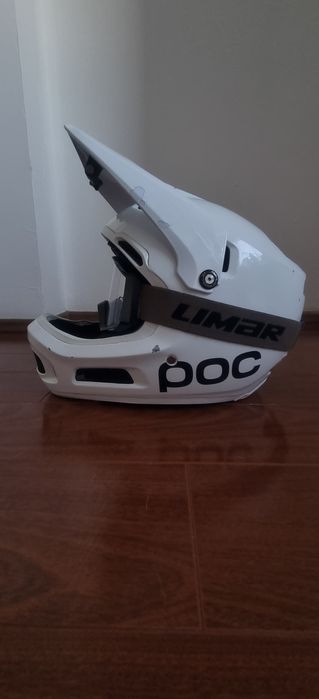 Vând Casca Poc Coron Air Spin Fiber Glass