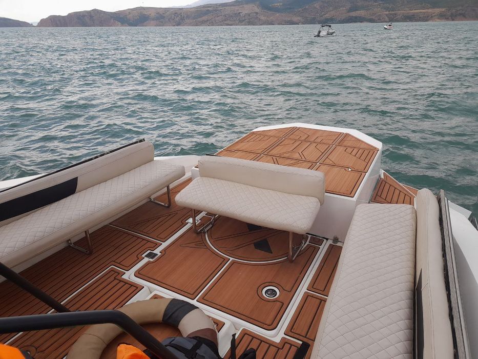 Продается катер.