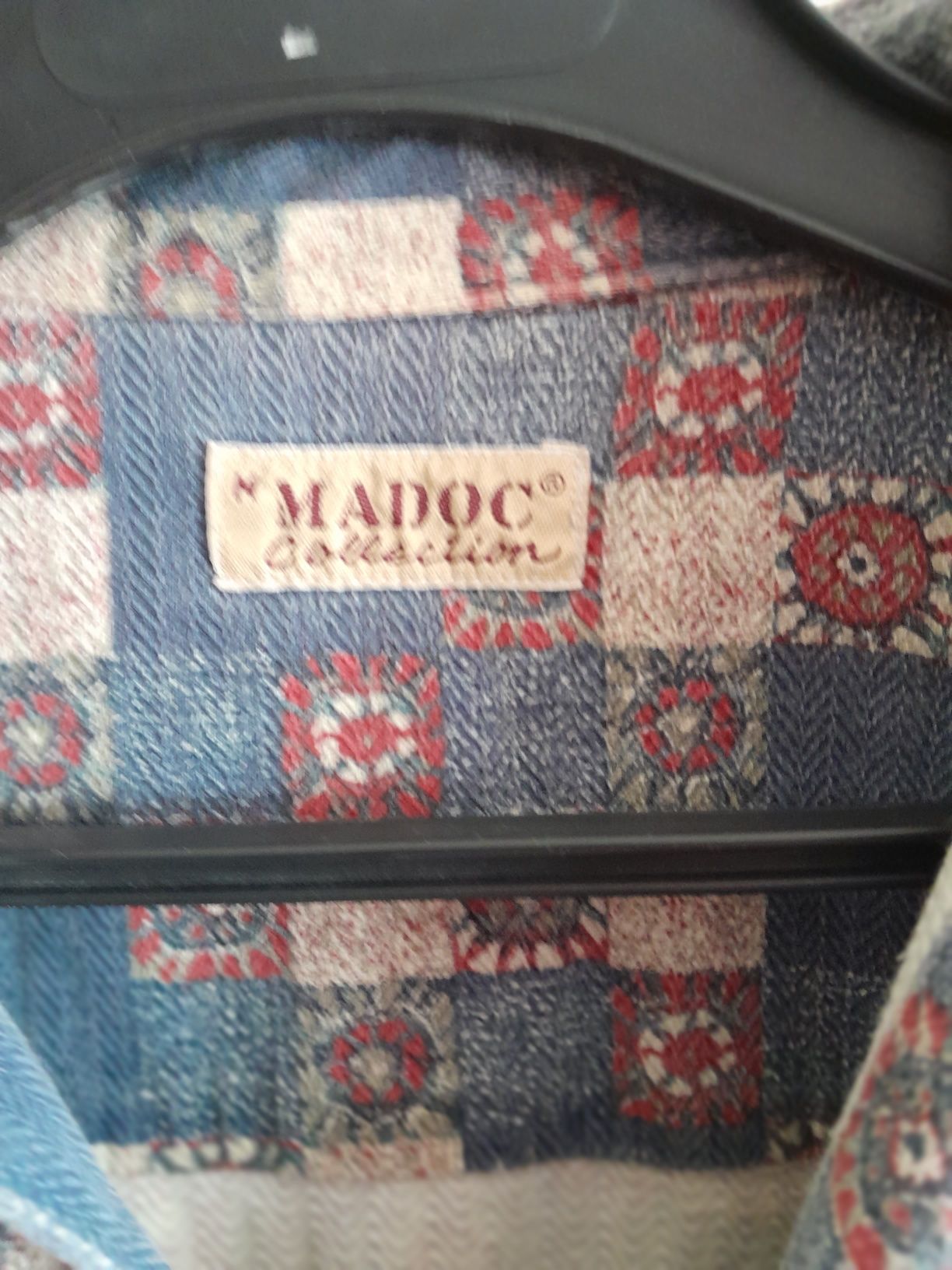 Продавам мъжкa риза Madoc